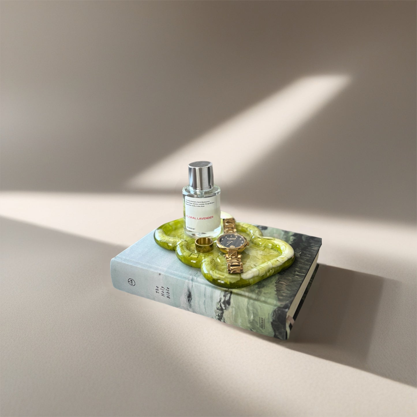 The Kaia Tray