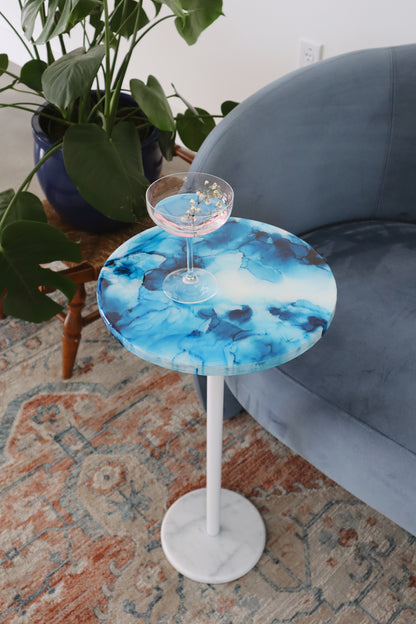 “blue world” drink table