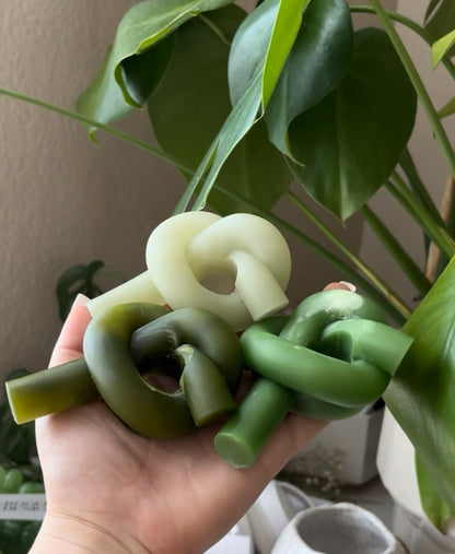 The Elyse Candle Holder