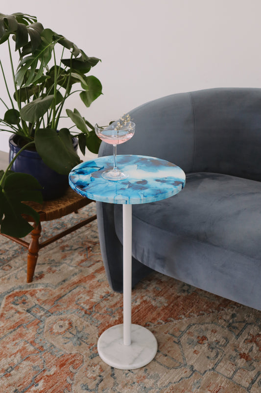 “blue world” drink table