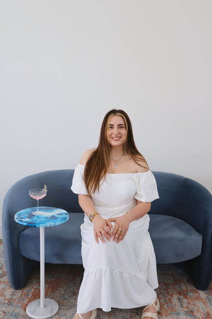 “blue world” drink table