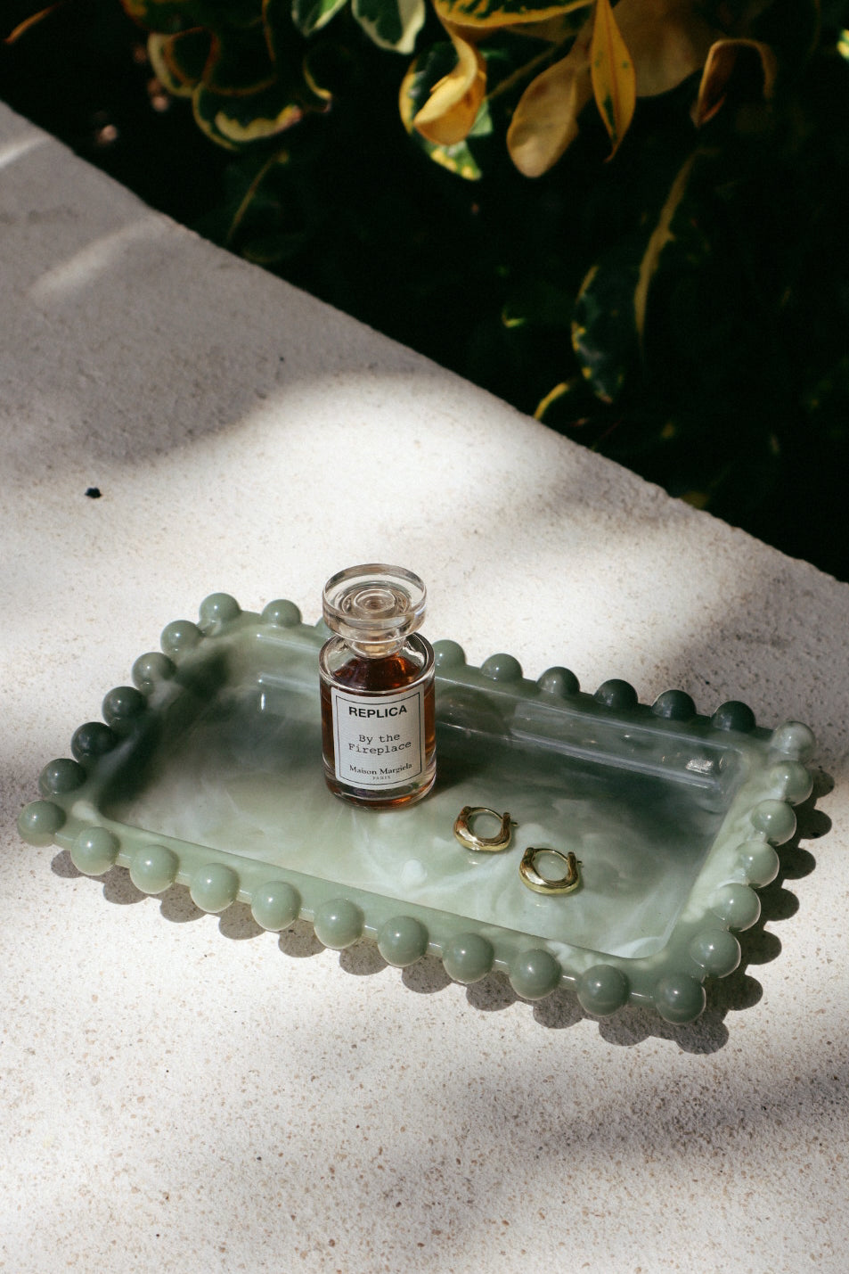Maré Pearl Edge Tray