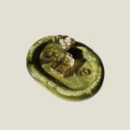 Cecelia Formed Catchall