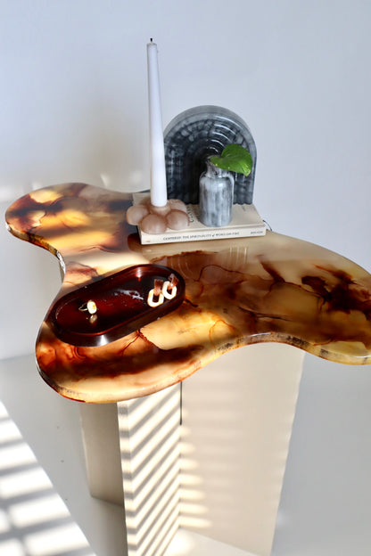 “cali” side table